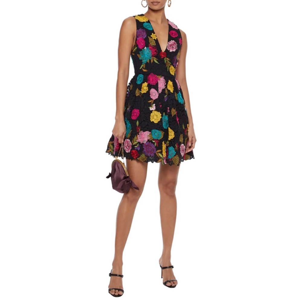 Black Floral V-Neck Sleeveless Mini Dress